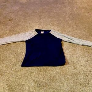 Cat and jack size 8 sleepwear top